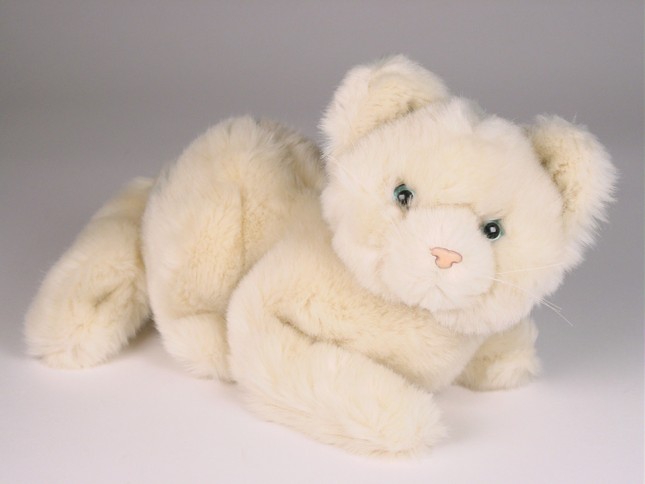 Cream Persian Kitten (Mascot) 4215 by Piutrè 