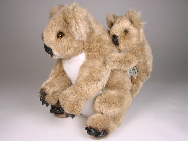 Koala with Cub 2672 by Piutrè