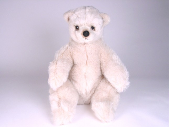 Polar Bear Cub 2162 by Piutrè